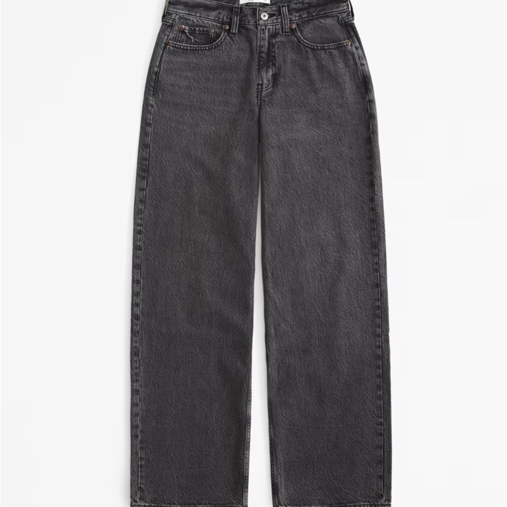 (MAKE AN OFFER - DONATING SOON) Curve Love Low Rise Ultra Loose Jean